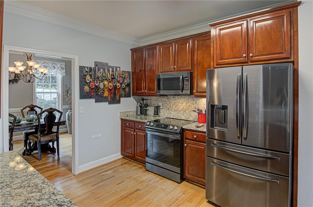 7098 Falcon Way Trinity, NC 27370 - Photo 16 of 45 kitchen