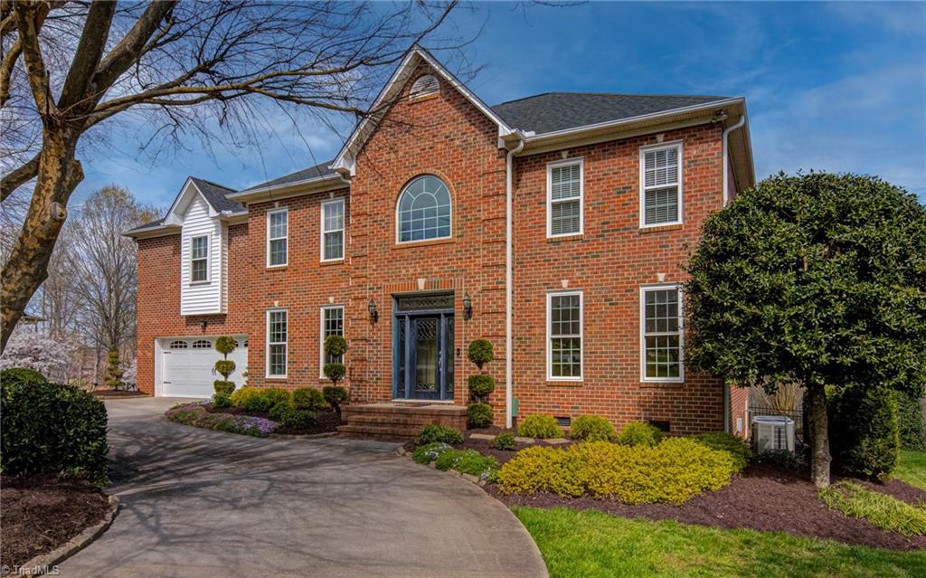 7098 Falcon Way Trinity, NC 27370 - Photo 3 of 45 front view
