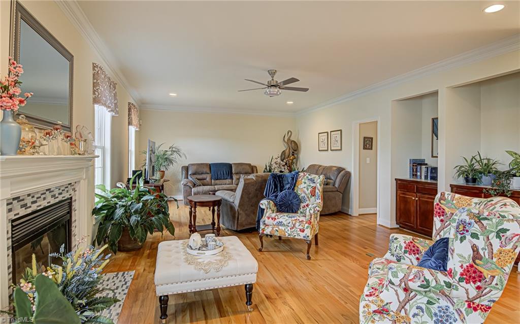 7098 Falcon Way Trinity, NC 27370 - Photo 10 of 45 living room