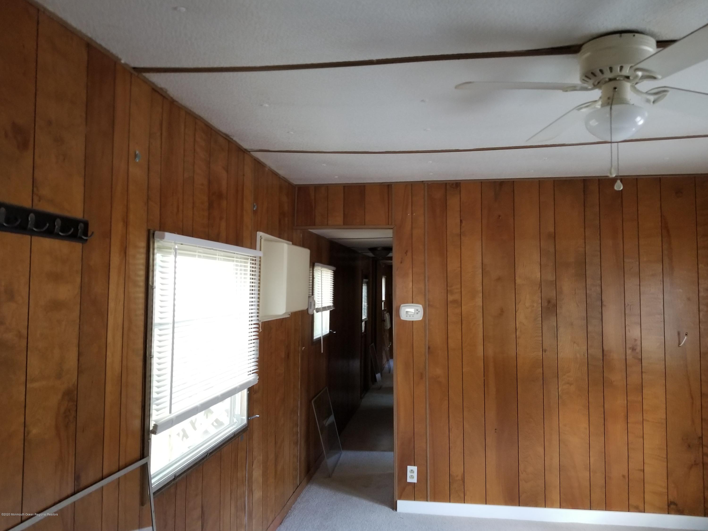 5 Antonia Drive Jackson, NJ 08527 - Photo 4 of 8