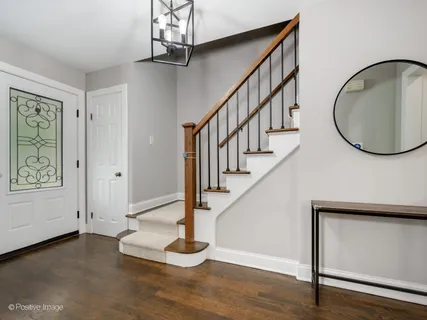 $839,900 | 529 Susan Lane, Deerfield, IL 60015