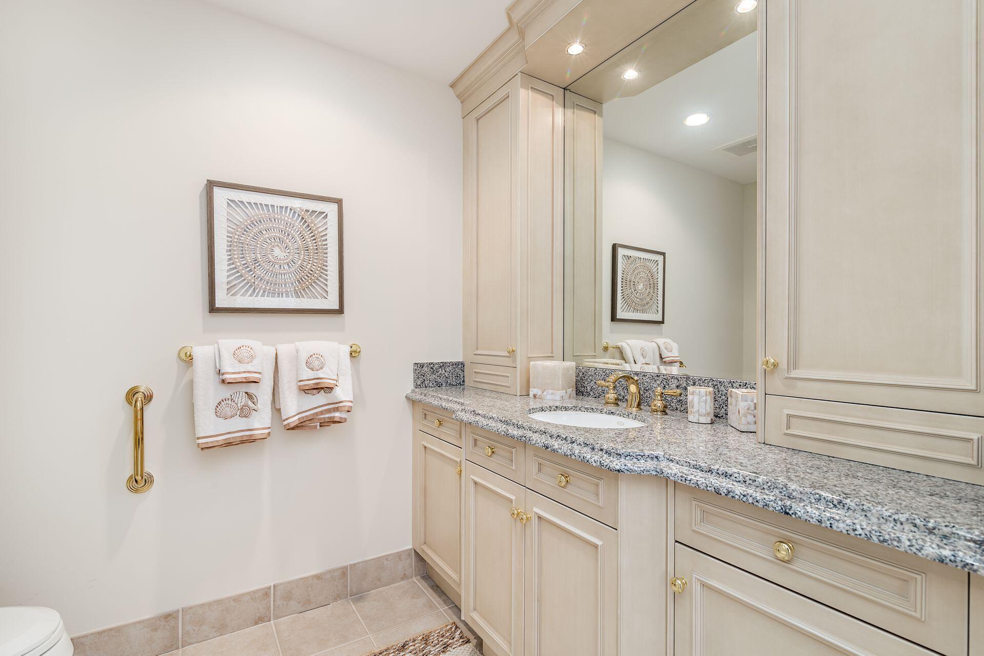 3920 North Ocean Drive, Unit 11B Singer Island, FL 33404 - Photo 31 of 58 11b o