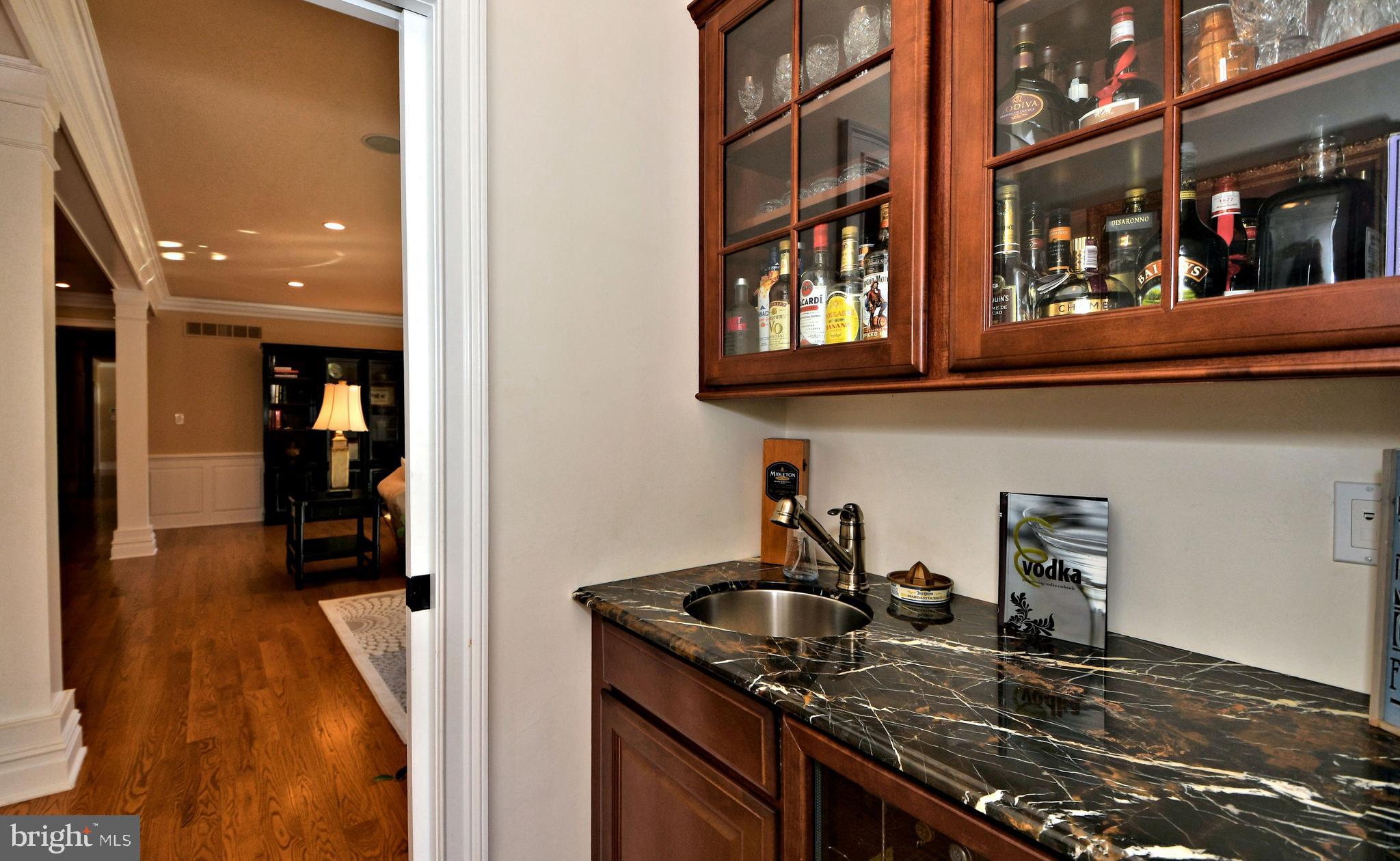 1166 Eagle Road Newtown, PA 18940 - Photo 31 of 69 Butlers Pantry/\Wet Bar