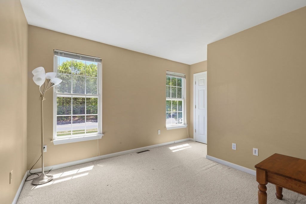 196 Raymond Road Plymouth, MA 02360 - Photo 17 of 42