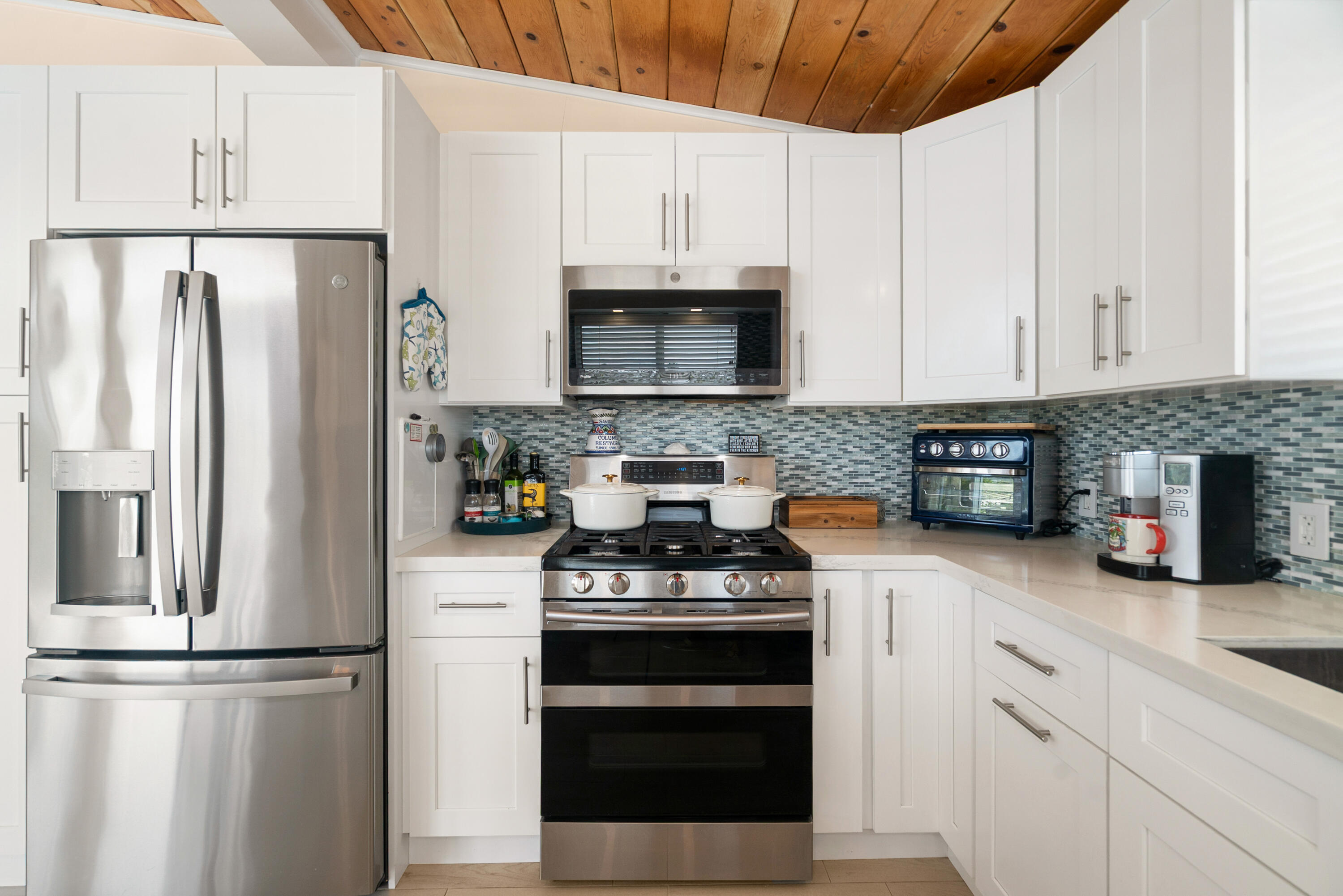 1 Snipe Road Key Largo, FL 33037 - Photo 7 of 44 Gourmet Kitchen