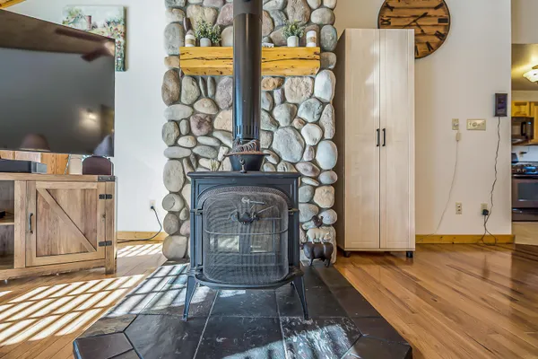 $450,000 | 3534 Dexter Trail, Stockbridge, MI 49285