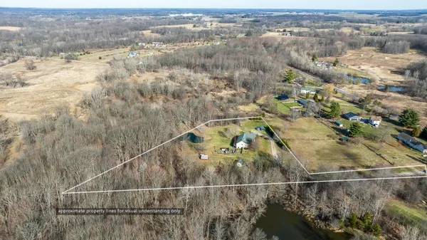 $450,000 | 3534 Dexter Trail, Stockbridge, MI 49285