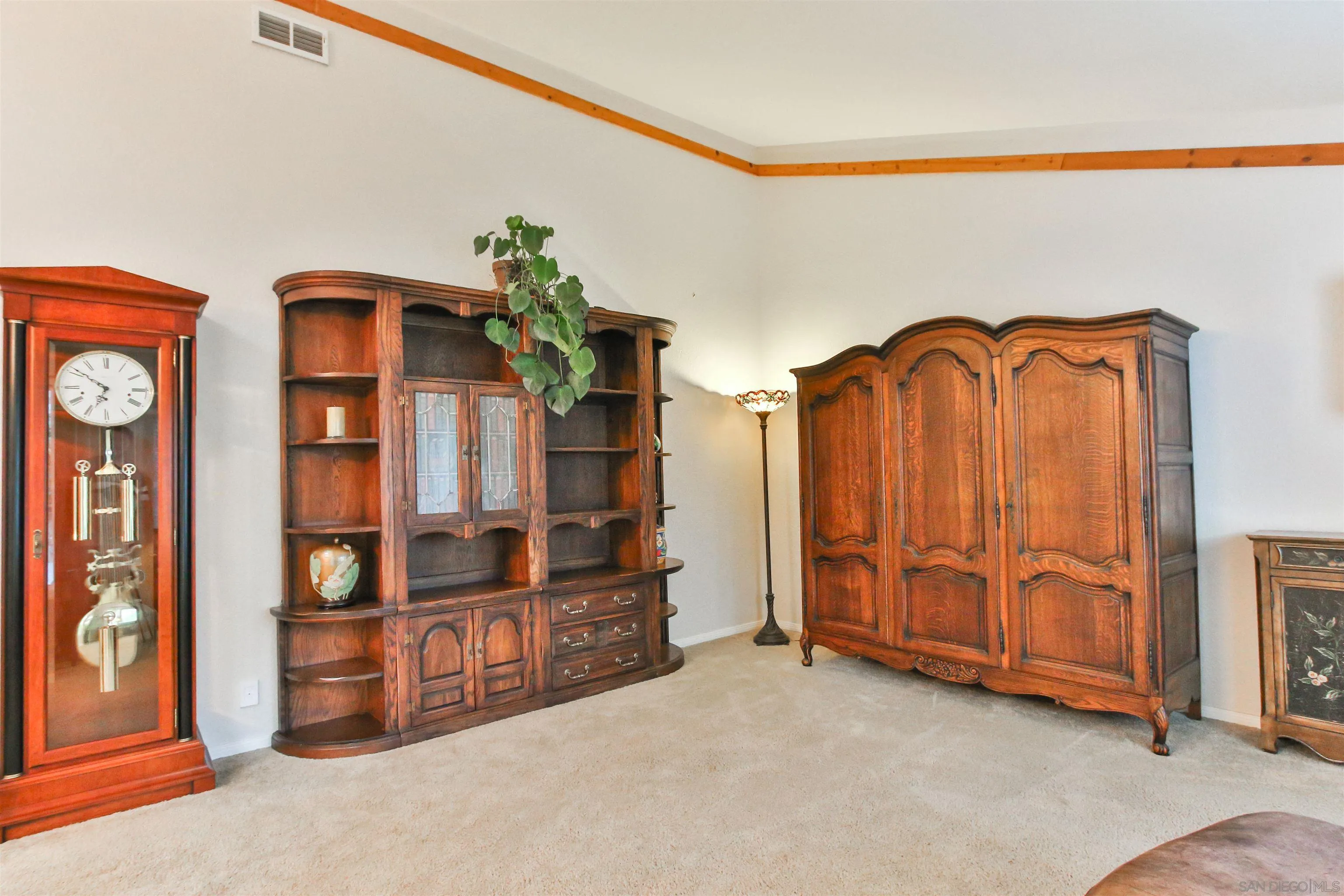 648 Norwynn Lane Fallbrook, CA 92028 - Photo 4 of 17