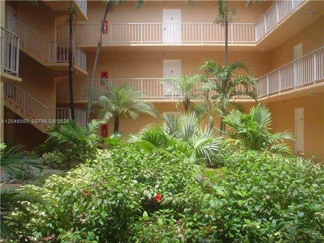 455 South Pine Island Road, Unit 306C Plantation, FL 33324 - Photo 4 of 10