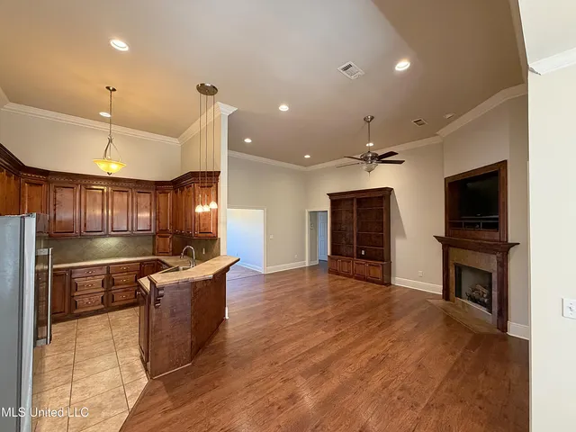 $359,999 | 2099 East Franklin Street, Carthage, MS 39051