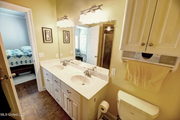 $359,999 | 2099 East Franklin Street, Carthage, MS 39051