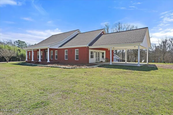 $359,999 | 2099 East Franklin Street, Carthage, MS 39051