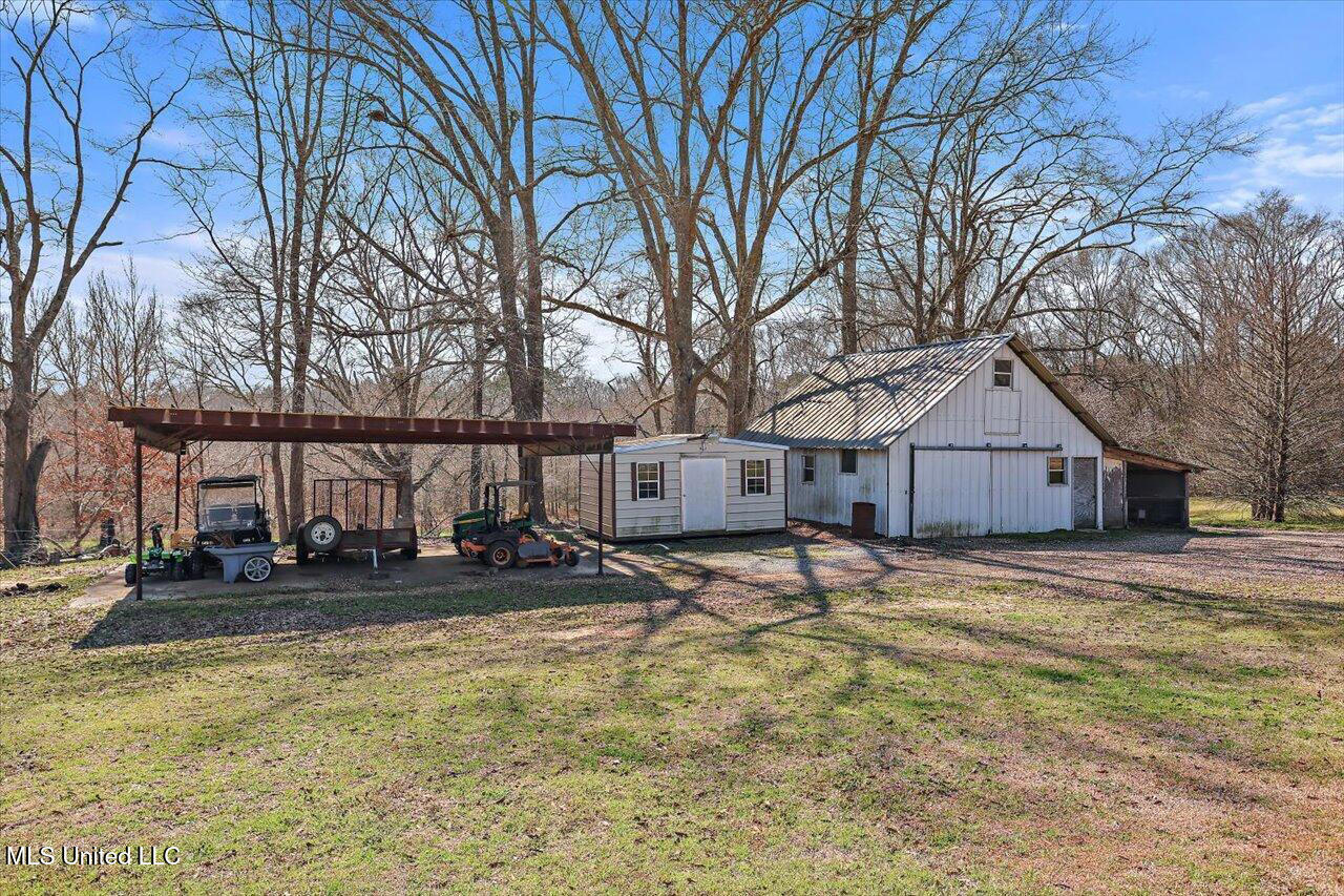 2099 East Franklin Street Carthage, MS 39051 - Photo 35 of 39 06
