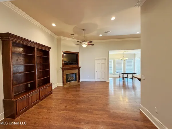 $359,999 | 2099 East Franklin Street, Carthage, MS 39051