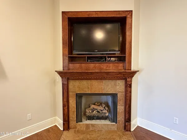 $359,999 | 2099 East Franklin Street, Carthage, MS 39051