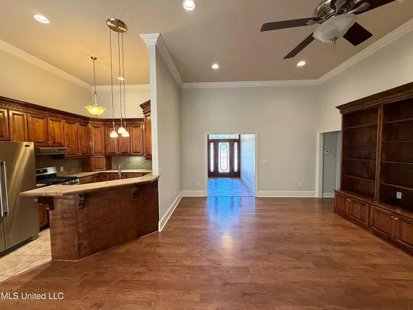 $359,999 | 2099 East Franklin Street, Carthage, MS 39051