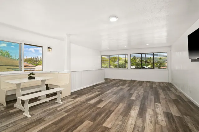 $1,890,000 | 8562 B Elepaio Road, Kekaha, HI 96752