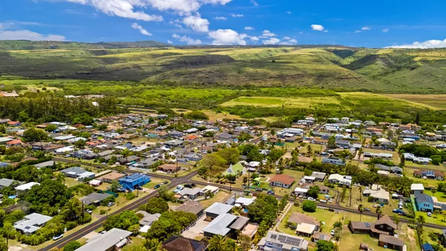 $1,890,000 | 8562 B Elepaio Road, Kekaha, HI 96752