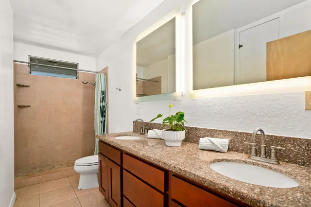 $1,890,000 | 8562 B Elepaio Road, Kekaha, HI 96752