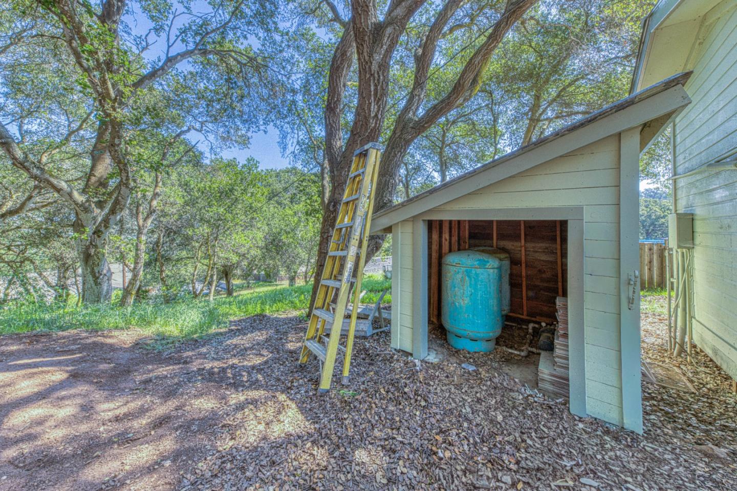 415 Carpenteria Road Aromas, CA 95004 - Photo 23 of 34