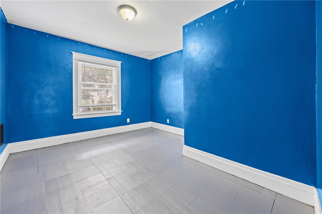 337 Sawyer Street Rochester, NY 14619 - Photo 16 of 24 Gallery Image 16
