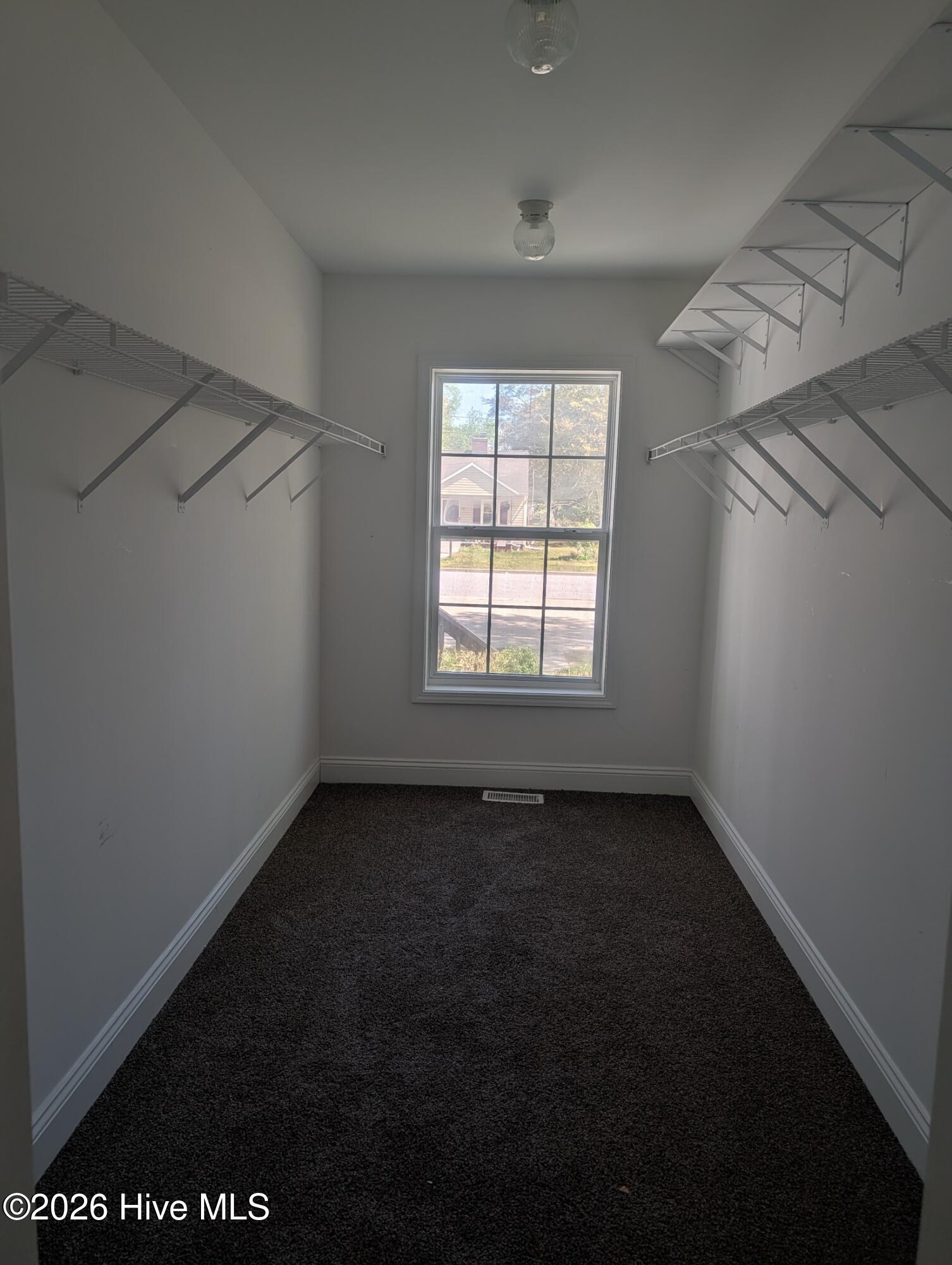 217 Queens Road Jacksonville, NC 28540 - Photo 8 of 12 BEDROOM 1 WALK-IN CLOSET