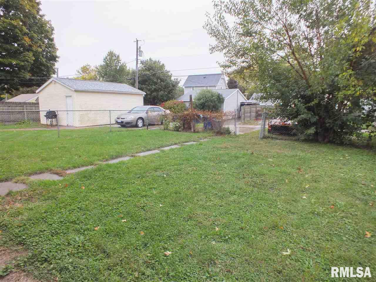 2131 3rd Street Moline, IL 61265 - Photo 16 of 17 Gallery Image 16