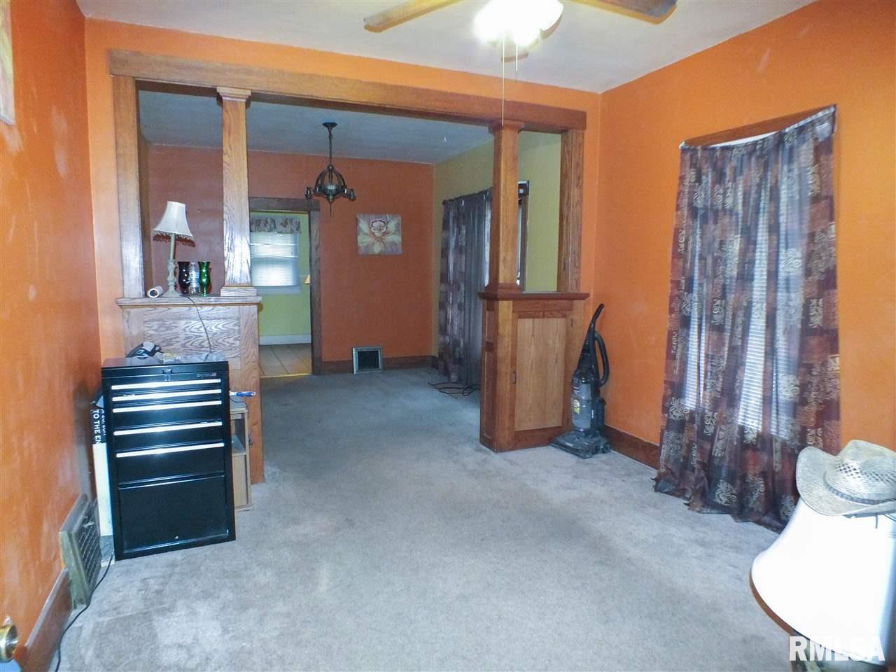 2131 3rd Street Moline, IL 61265 - Photo 4 of 17 Gallery Image 4