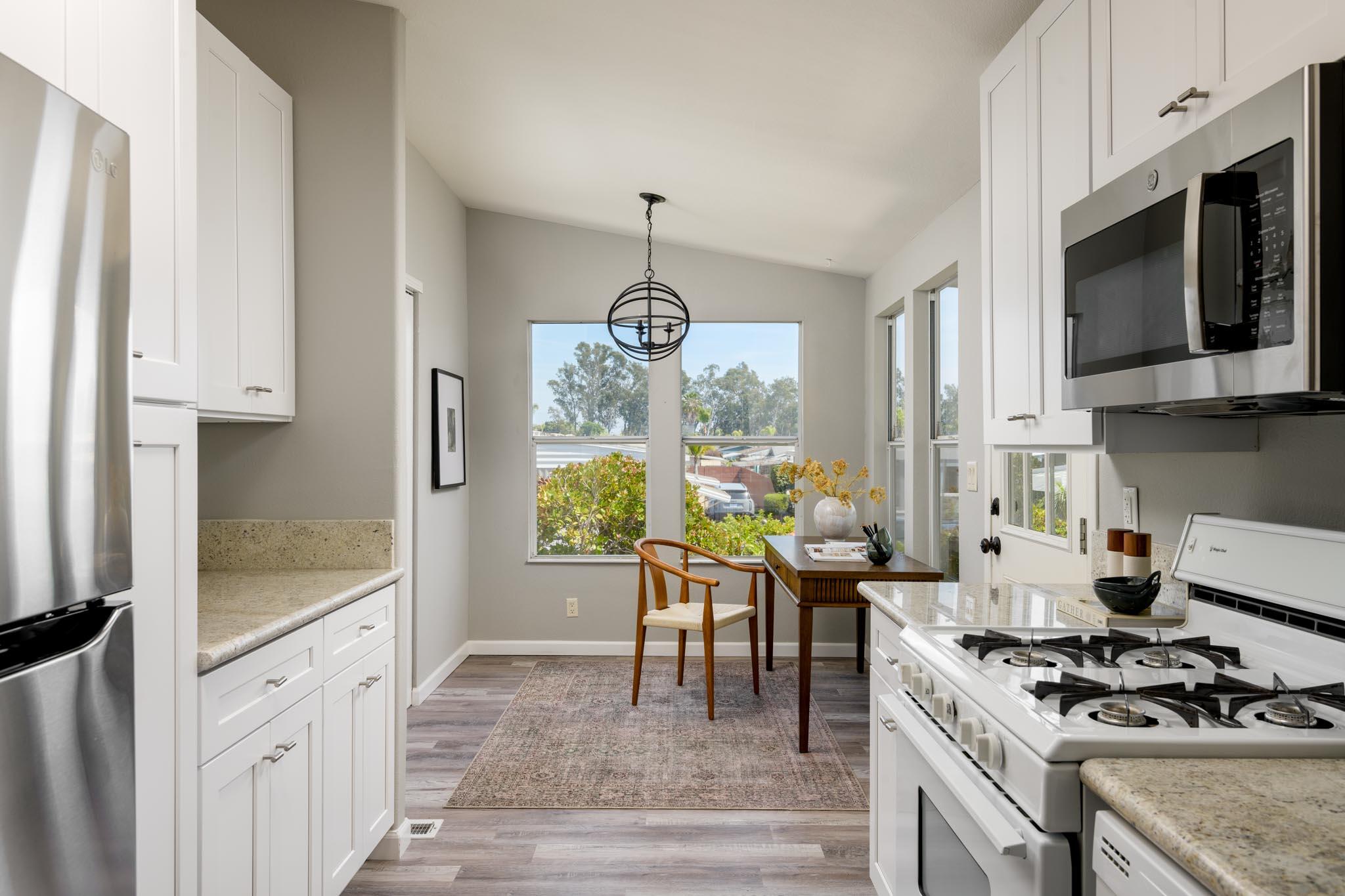 30 Winchester Canyon Road, Unit 83 Goleta, CA 93117 - Photo 9 of 19 Kitchen/Breakfast Area