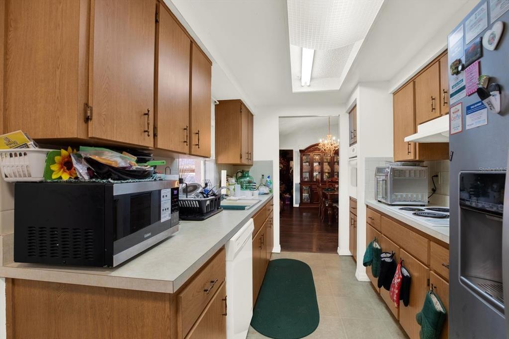 12132 Norvell Road Spring Hill, FL 34609 - Photo 7 of 20