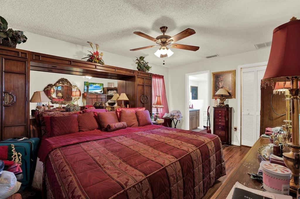 12132 Norvell Road Spring Hill, FL 34609 - Photo 9 of 20