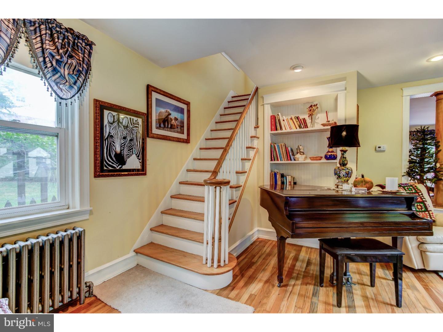 1610 Snuff Mill Road Hockessin, DE 19707 - Photo 18 of 25 Foyer
