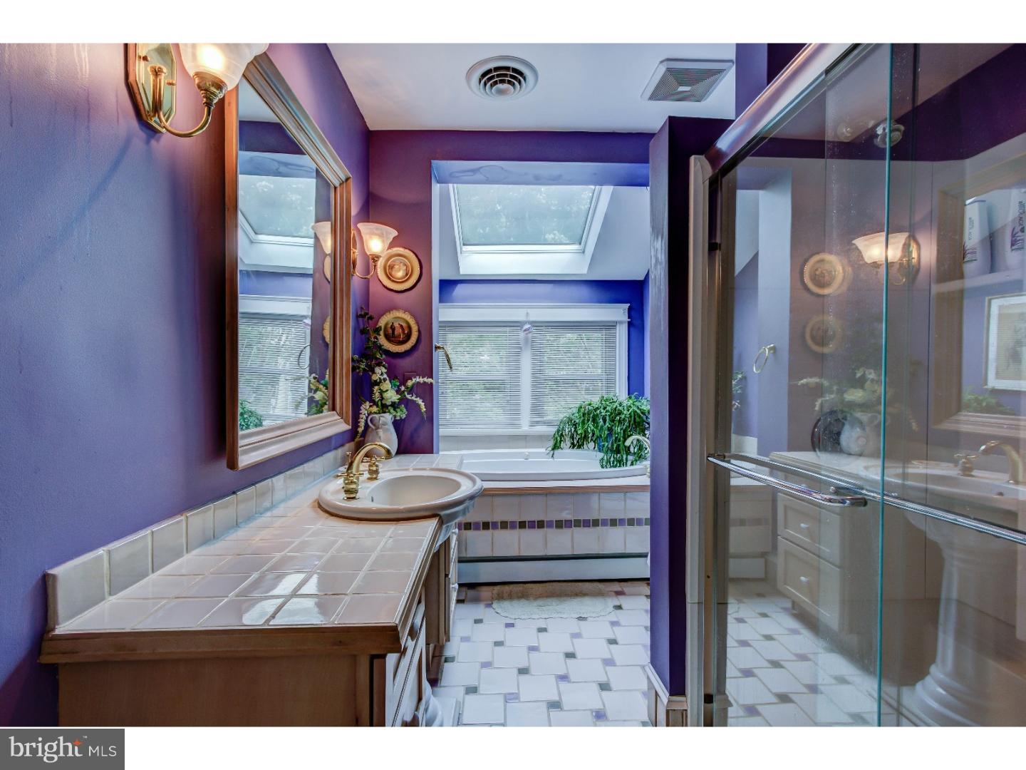 1610 Snuff Mill Road Hockessin, DE 19707 - Photo 20 of 25 Bathroom