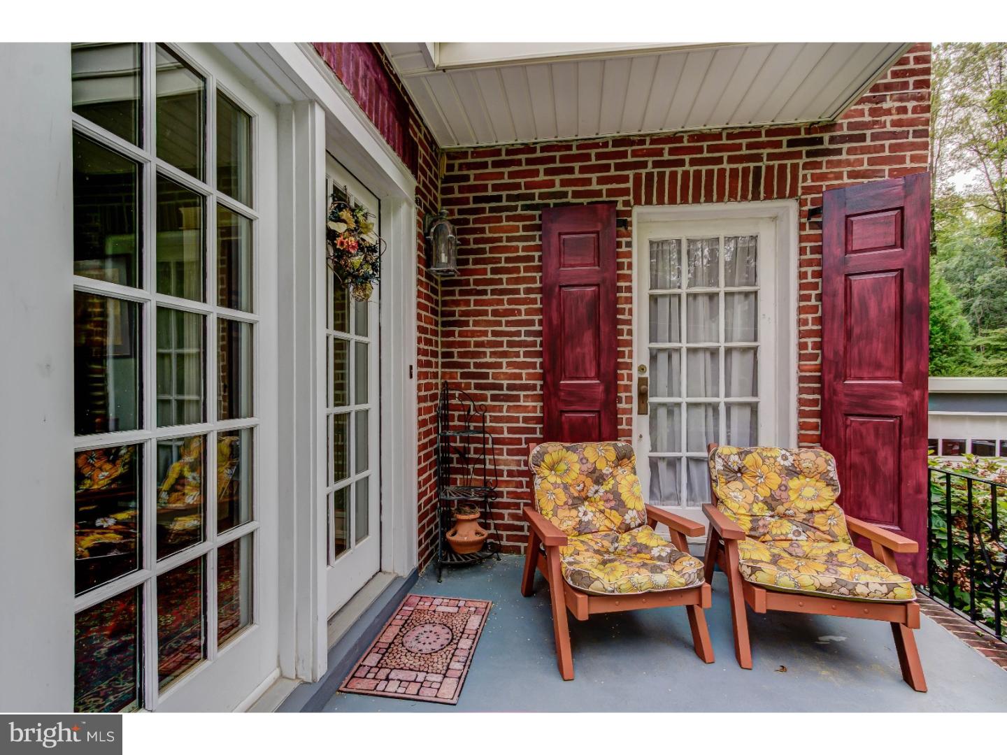 1610 Snuff Mill Road Hockessin, DE 19707 - Photo 3 of 25 Porch