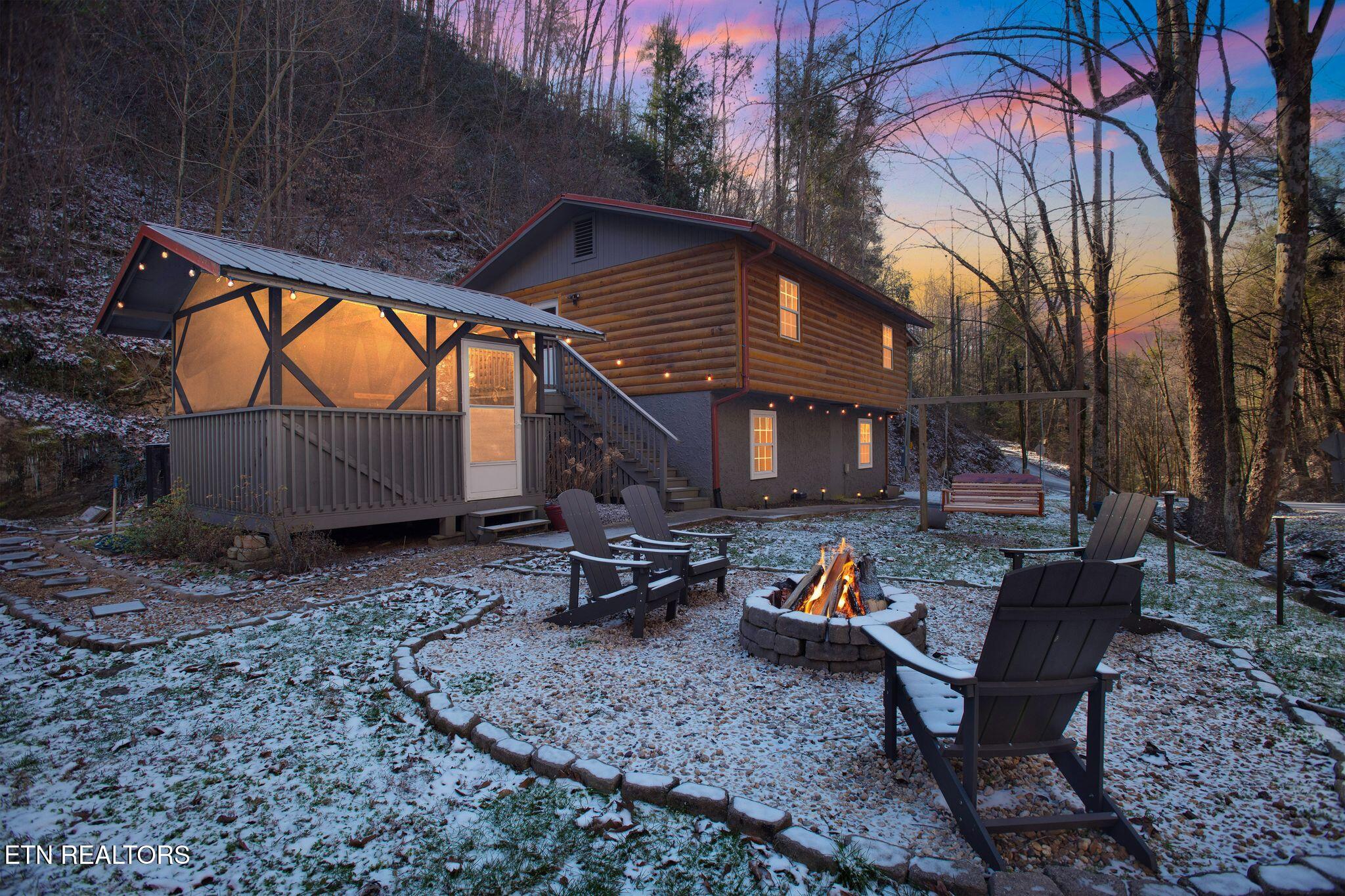 402 King Branch Road Sevierville, TN 37876 - Photo 20 of 32 11_402_King_Branch_Rd_Sevierville_TN_378