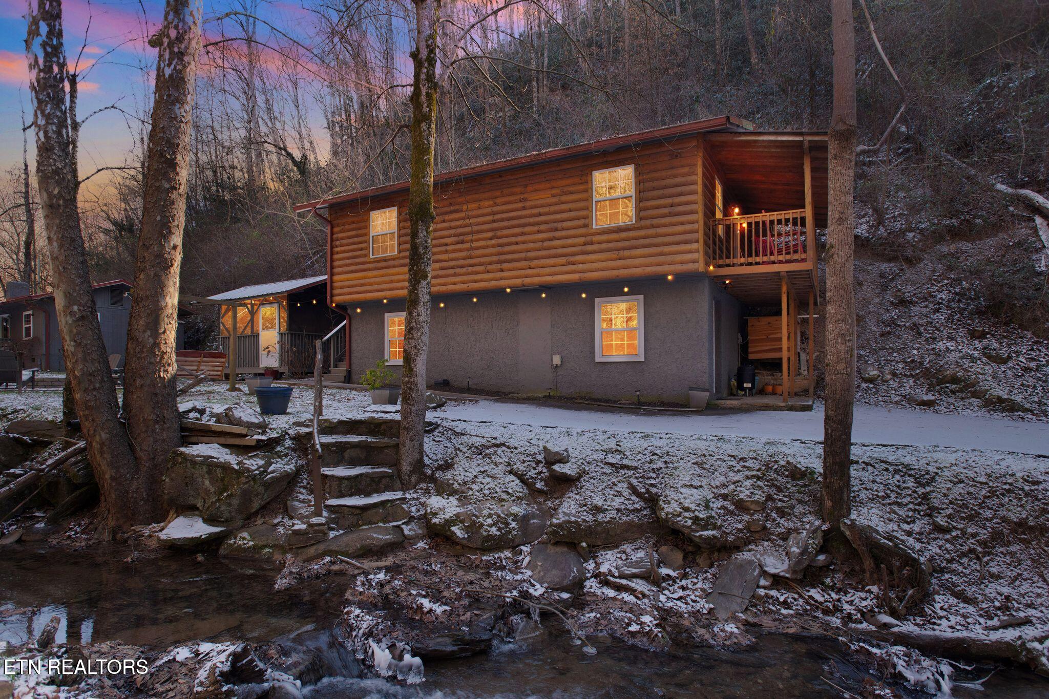 402 King Branch Road Sevierville, TN 37876 - Photo 21 of 32 10_402_King_Branch_Rd_Sevierville_TN_378