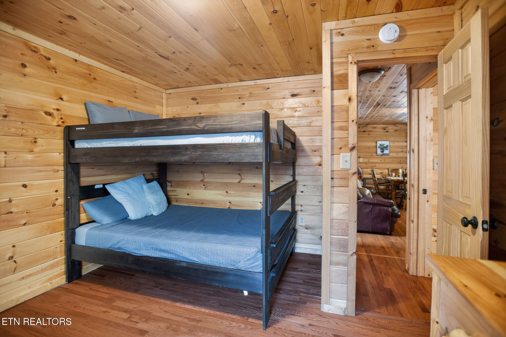 402 King Branch Road Sevierville, TN 37876 - Photo 25 of 32 25_402_King_Branch_Rd_Sevierville_TN_378