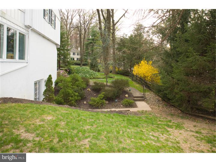 149 Ridgewood Road Wayne, PA 19087 - Photo 22 of 25 Exterior Back