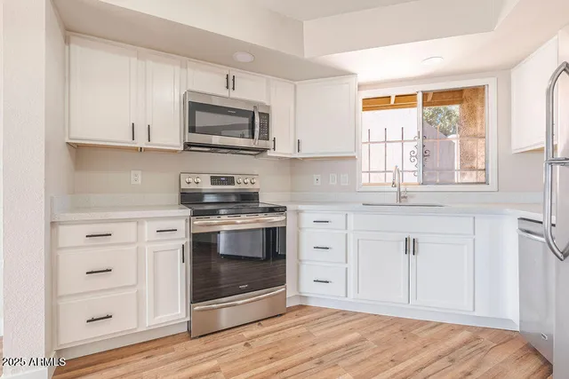 $259,000 | 7434 North 44th Drive, Glendale, AZ 85301