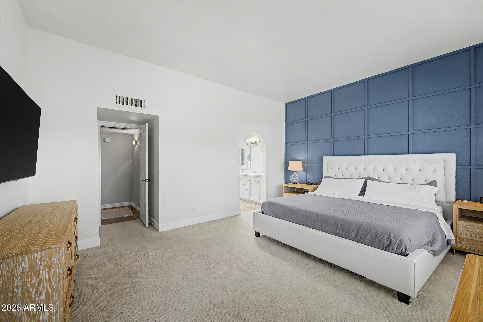 7972 East Cactus Wren Road Scottsdale, AZ 85250 - Photo 14 of 45 Primary Bedroom