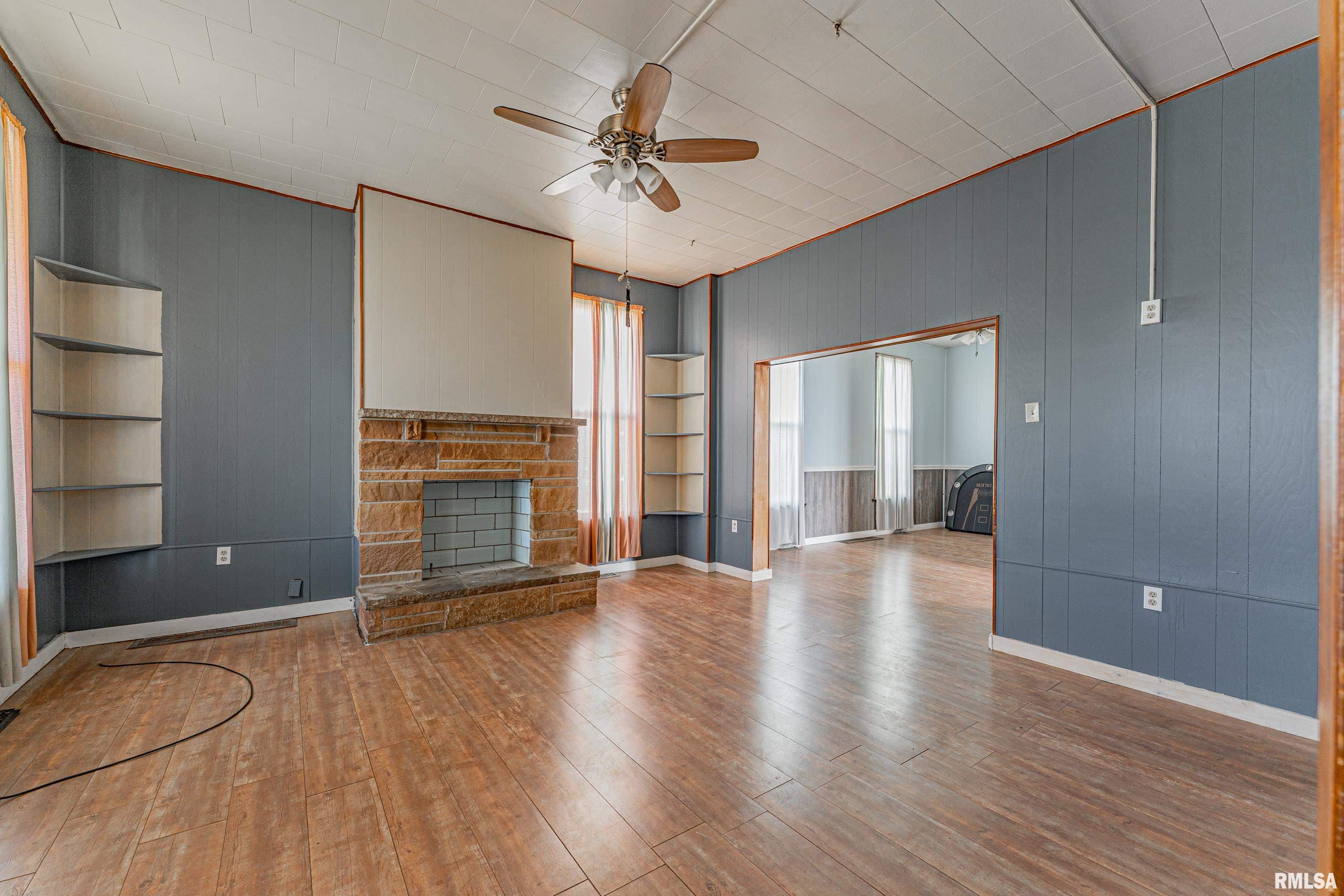 604 North Kickapoo Street Lincoln, IL 62656 - Photo 6 of 30 Gallery Image 6
