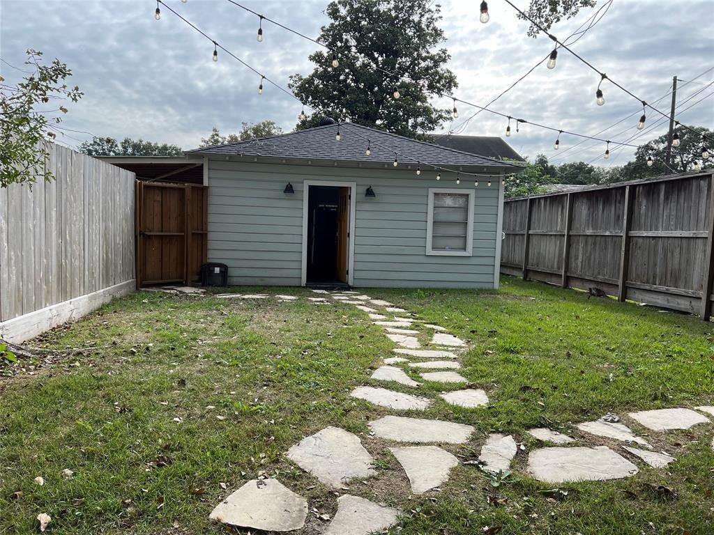 4109 De George St Unit B