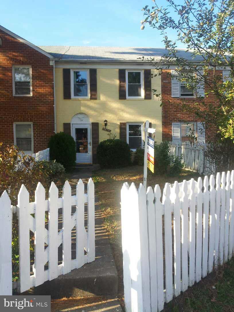 9276 Taney Road Manassas, VA 20110 - Photo 1 of 12 Exterior (Front)