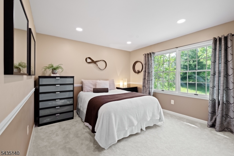 4 Hastings Road Belle Mead, NJ 08502 - Photo 27 of 46