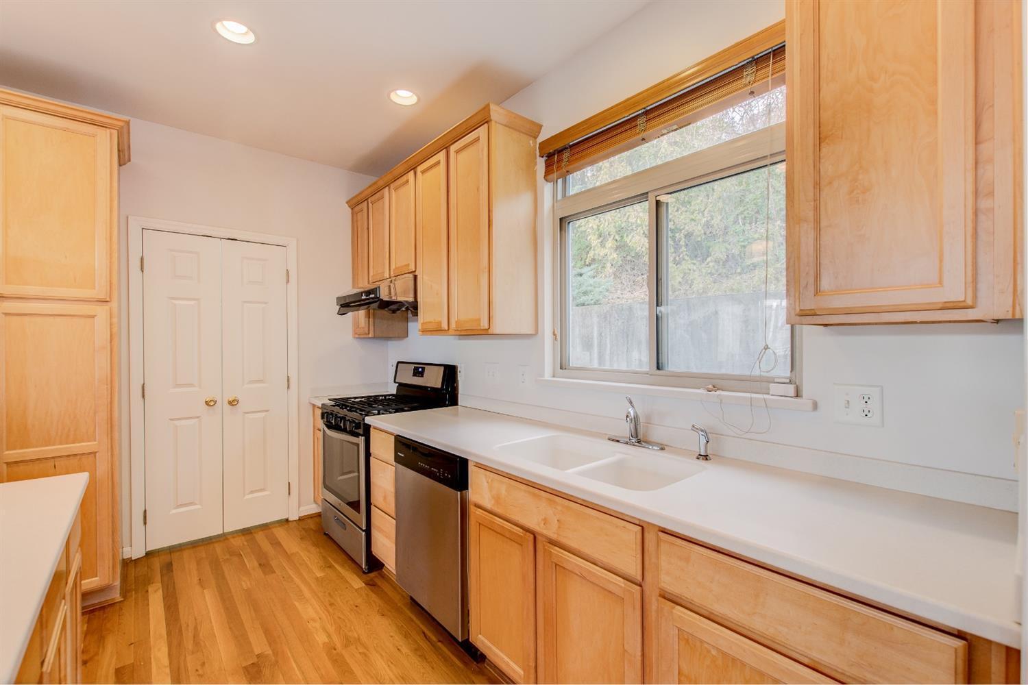 2334 Riverside Drive Cincinnati, OH 45202 - Photo 15 of 42