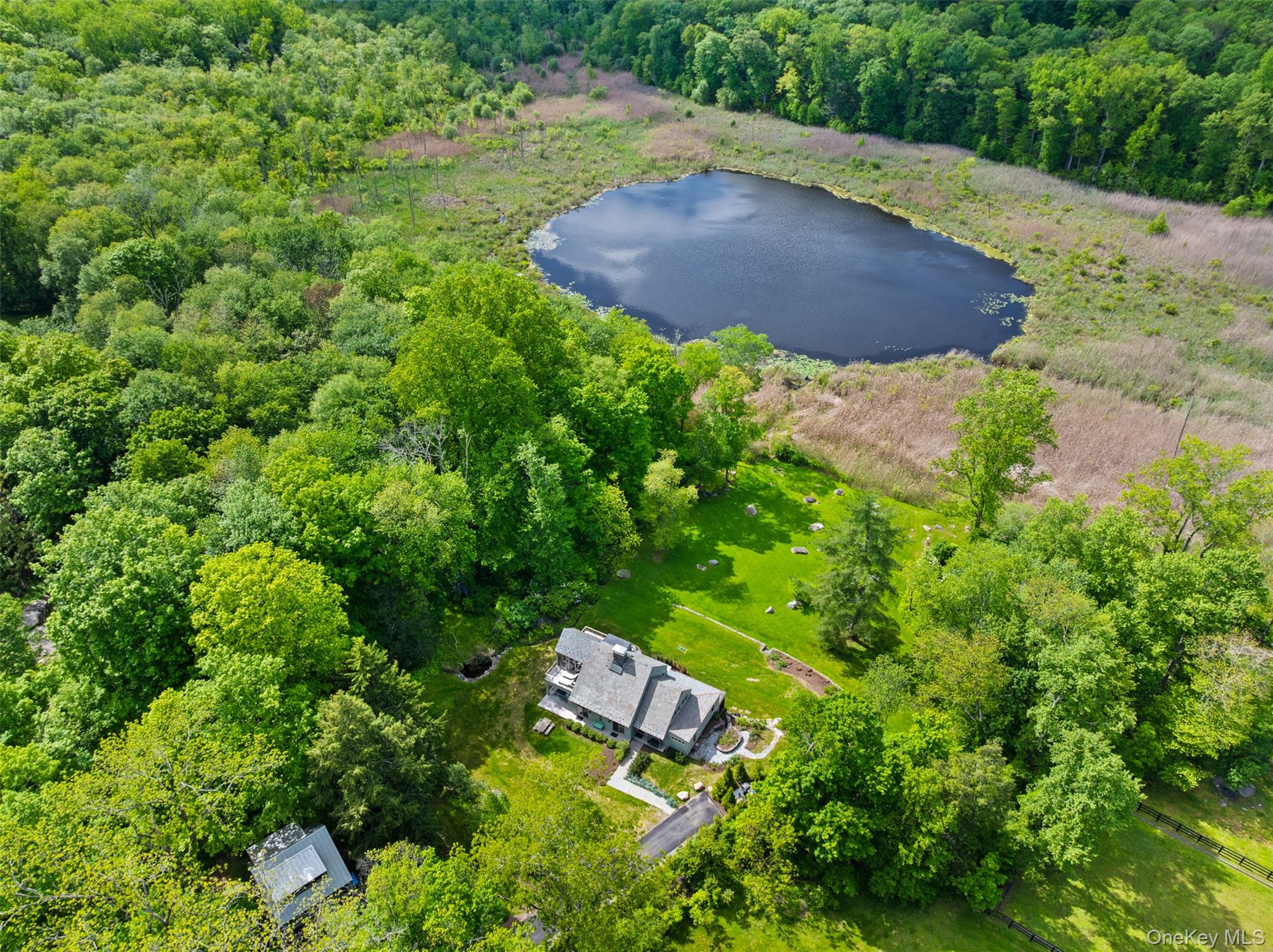 258 Hardscrabble Road North Salem, NY 10560 - Photo 2 of 40
