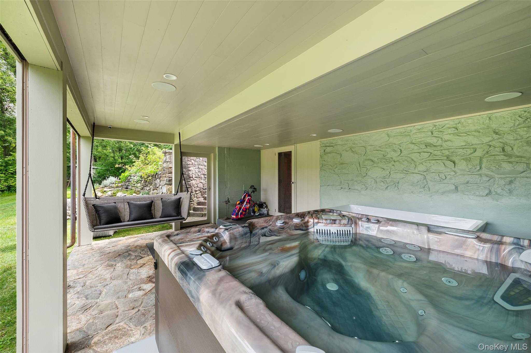 258 Hardscrabble Road North Salem, NY 10560 - Photo 33 of 40 Hot tub and cold plunge