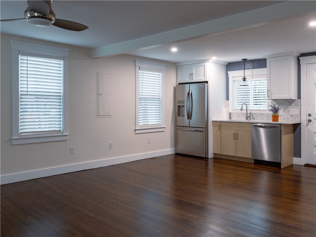 38 Silk Lane Scituate, RI 02857 - Photo 10 of 23