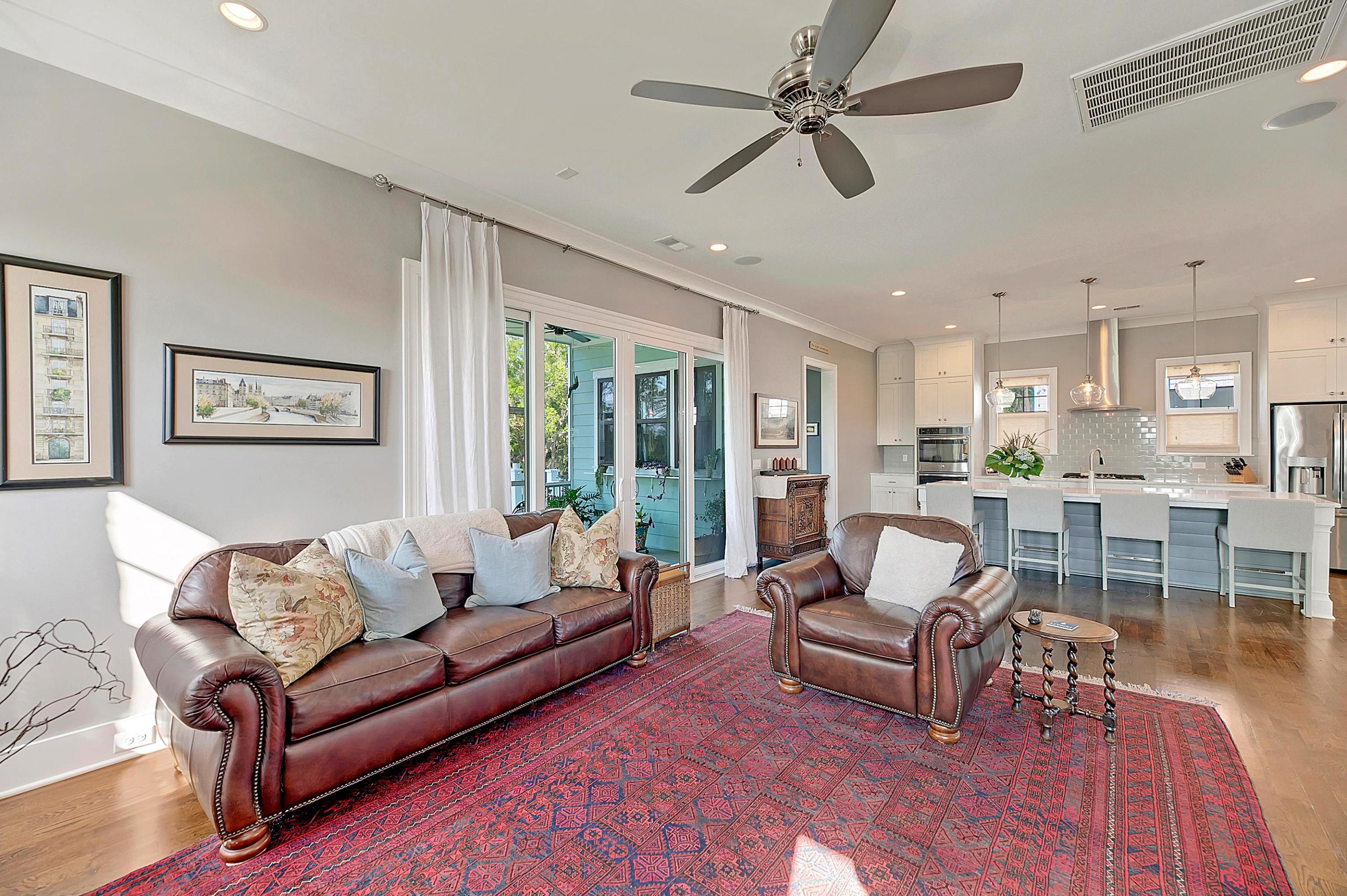 1589 Red Tide Road Mount Pleasant, SC 29466 - Photo 13 of 67 CREM_1589 Red Tide Interiors_026
