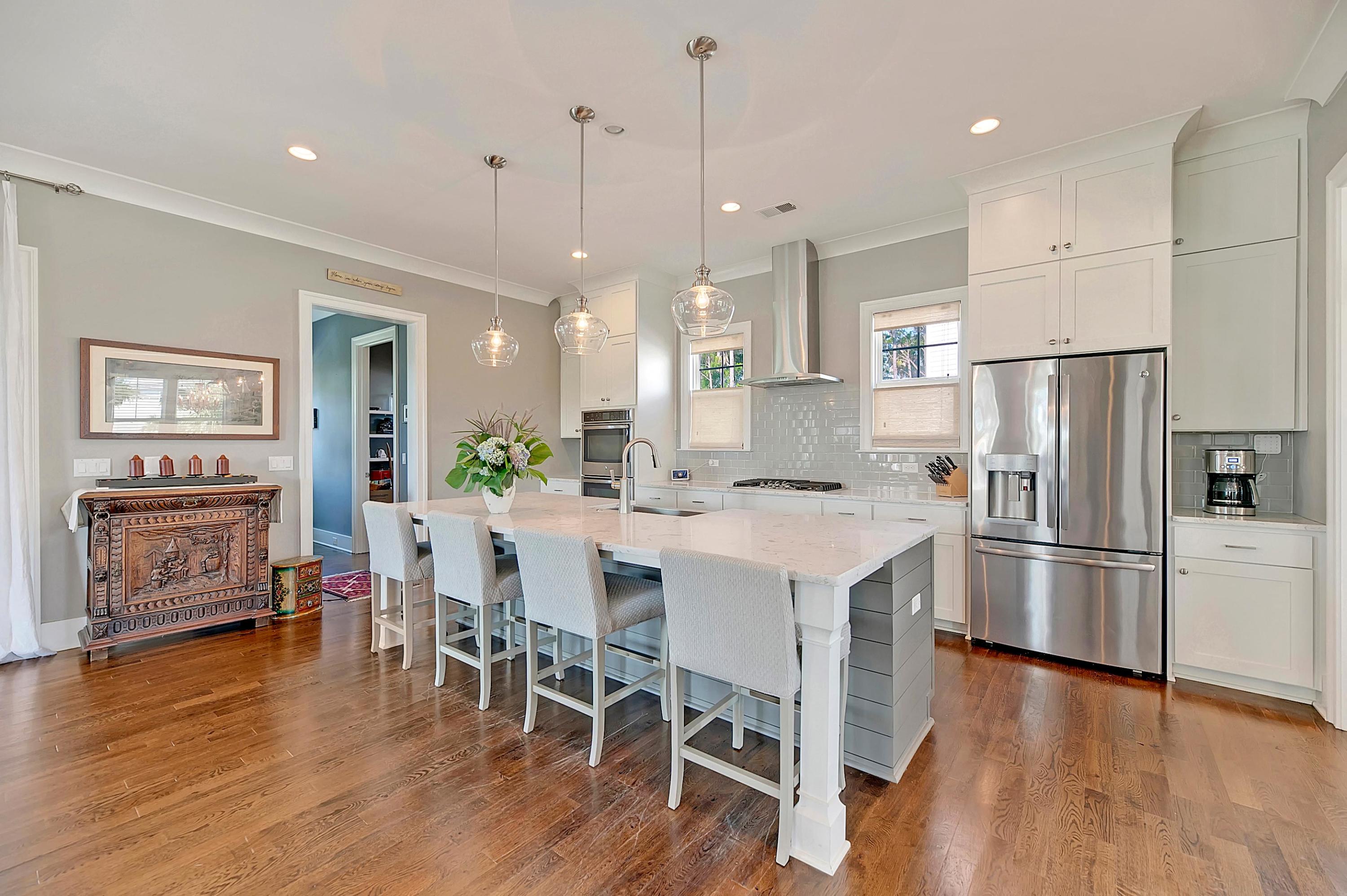 1589 Red Tide Road Mount Pleasant, SC 29466 - Photo 17 of 67 CREM_1589 Red Tide Interiors_027
